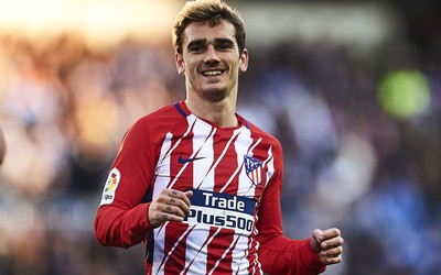 壹电竞焦点-乌克兰队绝杀后全队叠罗汉