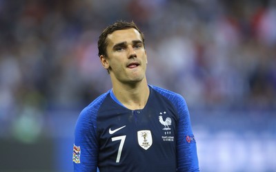 壹电竞精华-南非板球国家队训练时遇冰雹